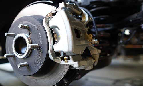 روشهای عیب یابی بوستر ترمز خودرو-brake-system-components-1.jpg